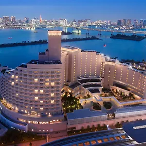 Hilton Odaiba Отель Токио