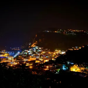 Pashollari Pensjonat Berat