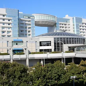 Nikko Kansai Airport - 3 Mins Walk To The Airport Отель Идзумисано